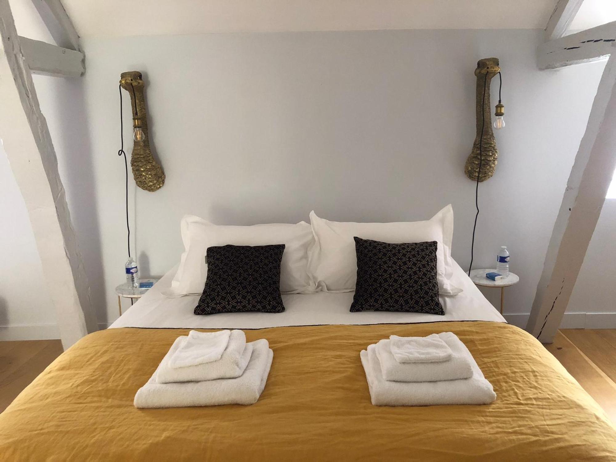 Le Domaine Aubazen Bed and Breakfast La Chapelle-Aubareil Buitenkant foto